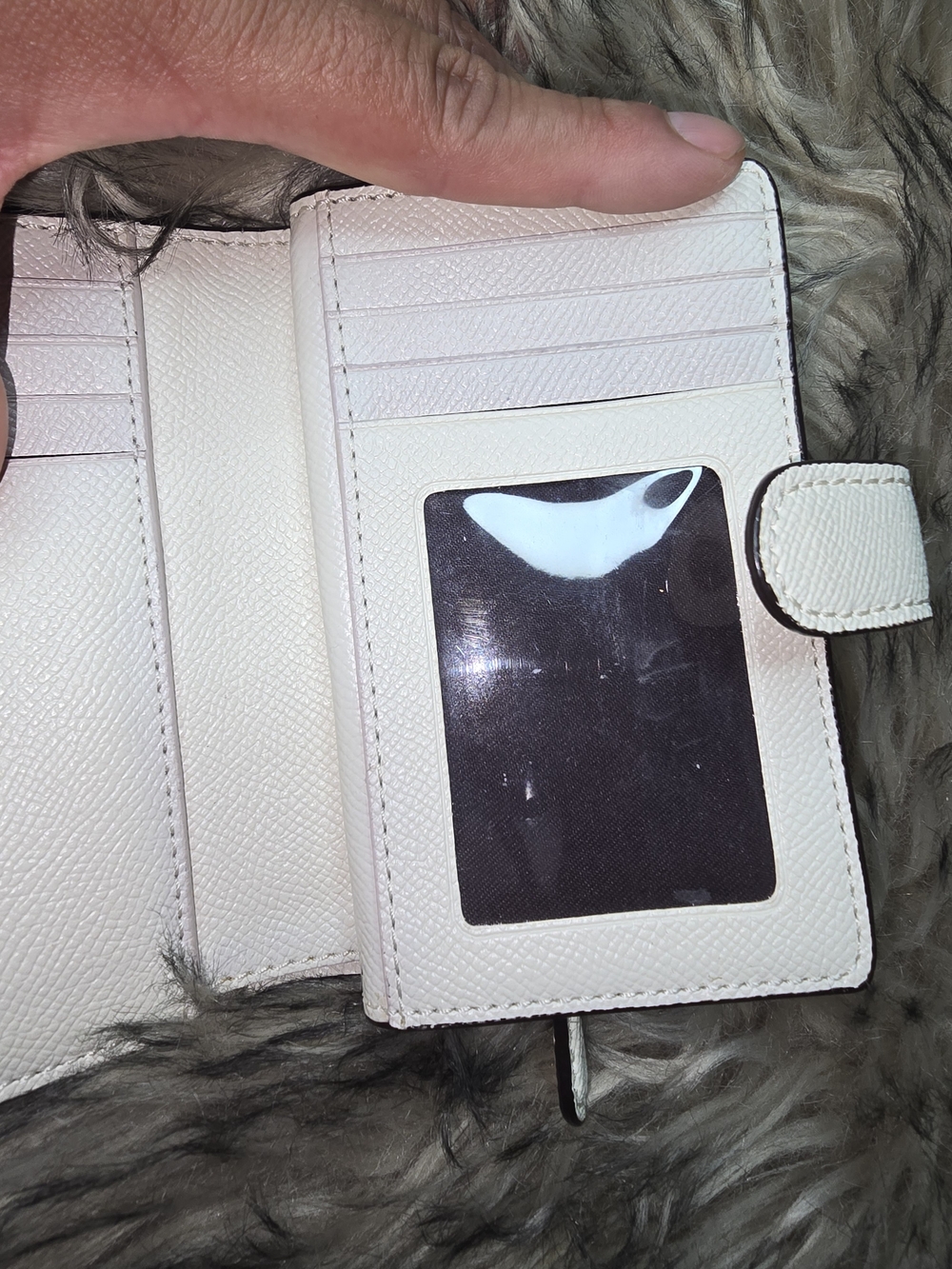 Coach Small Pebbled Leather Snap Wallet in Chalk - Picture 5 of 12